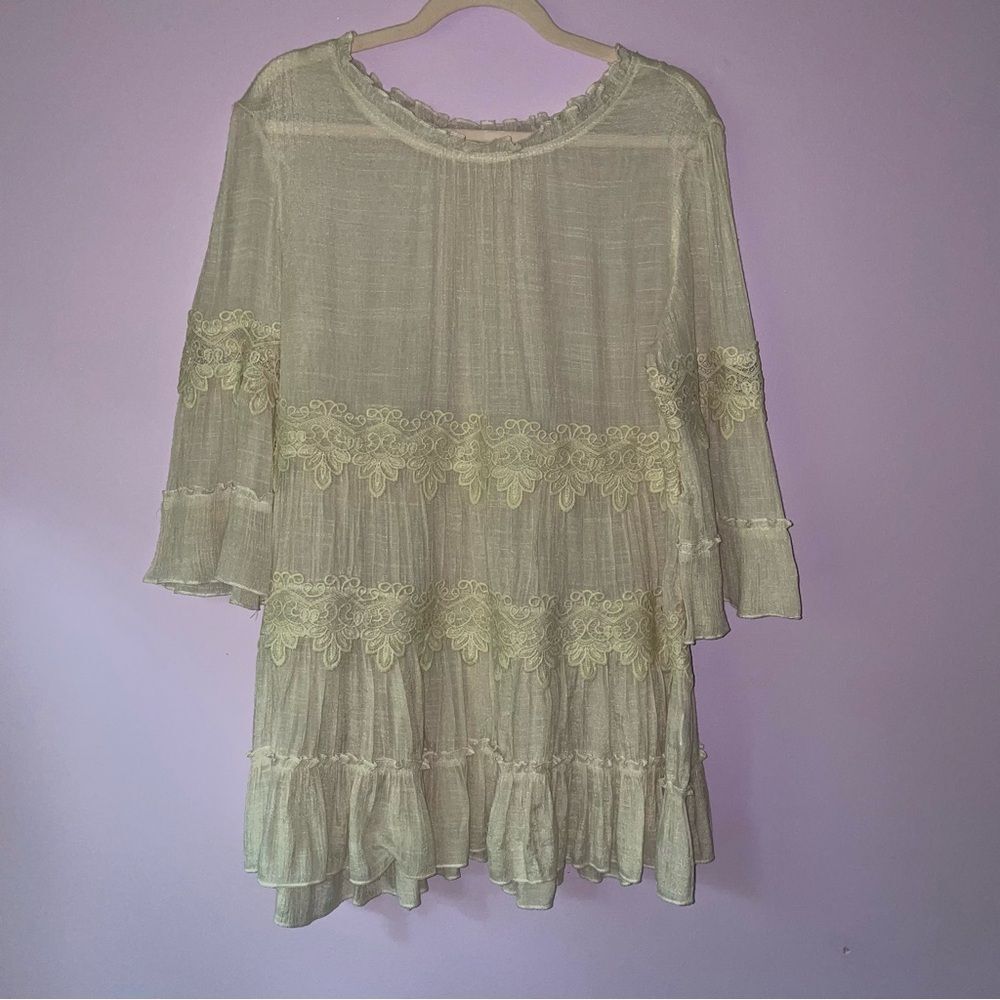 Indigo Soul M Blouse Tiered Gauzy High Neck Flounce Tan Cream